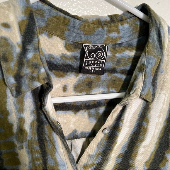 Casual Studio Button Down Tunic Top Green Tie Dye S - Picture 8 of 9